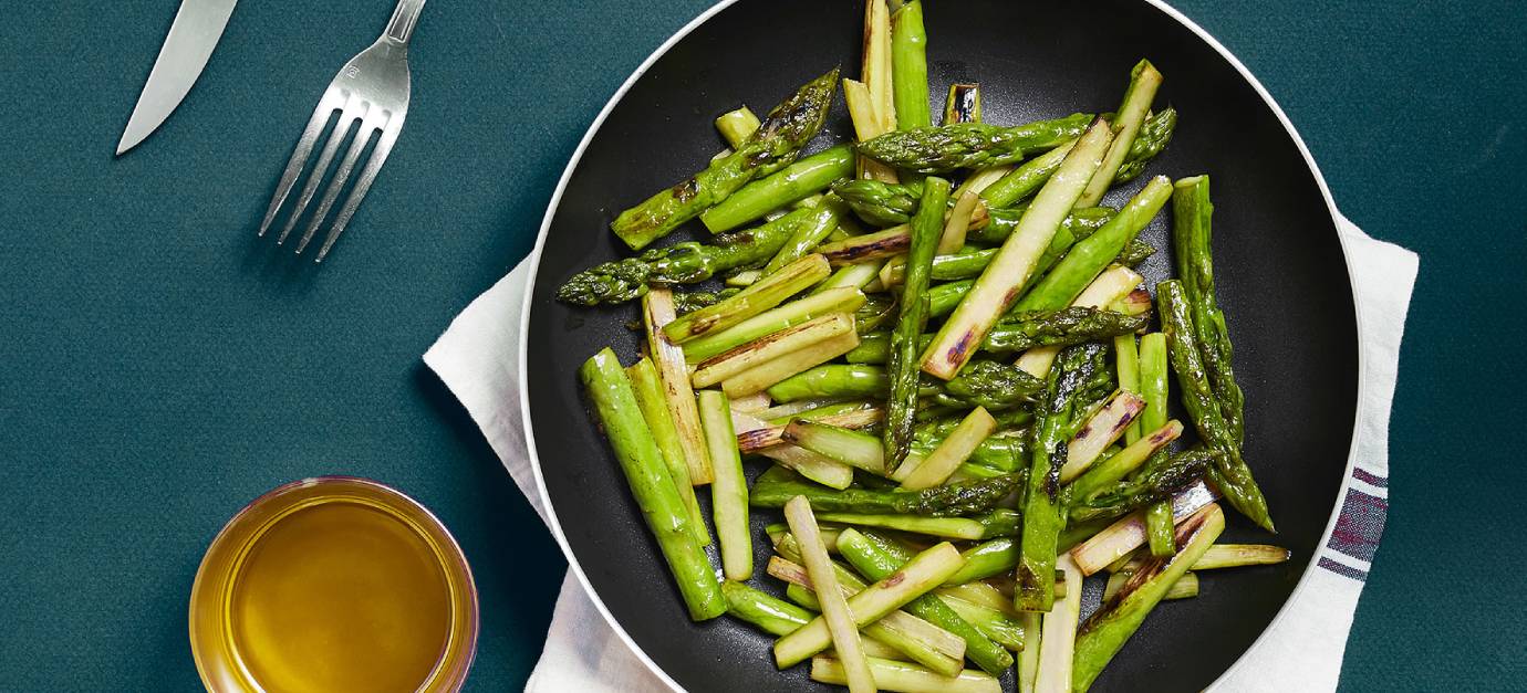 SITRAM recipe for sautéed asparagus with Parmesan and bacon